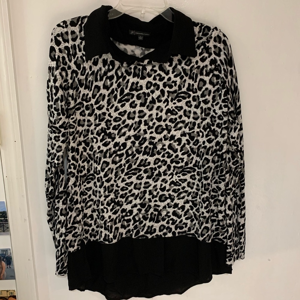Adrianna papell long sleeve blouse❤️